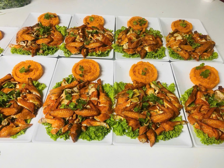 Đặt Tiệc Tại Nhà Trọn Gói Uy Tín