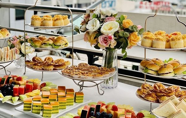 Đặt Tiệc Buffet Tại Nhà Trọn Gói