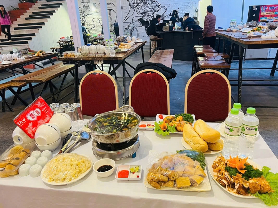 Đặt Tiệc Buffet Tại Nhà Trọn Gói