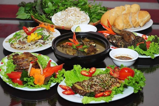 Menu Đặt Tiệc Cưới Trọn Gói.